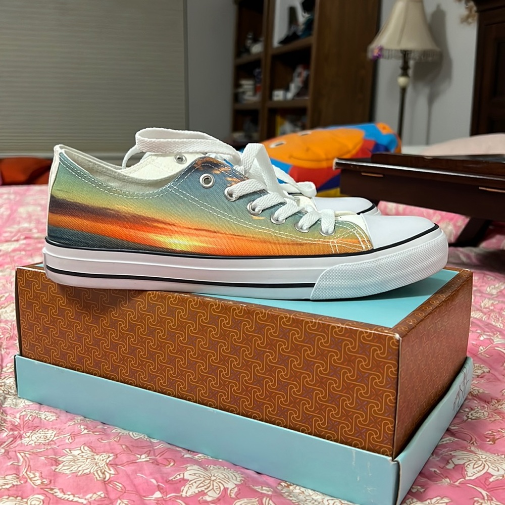 Landmarks sneakers with sunset 41 Euro